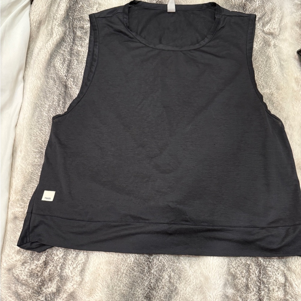 Vuori Women's Black Twist Back Tee